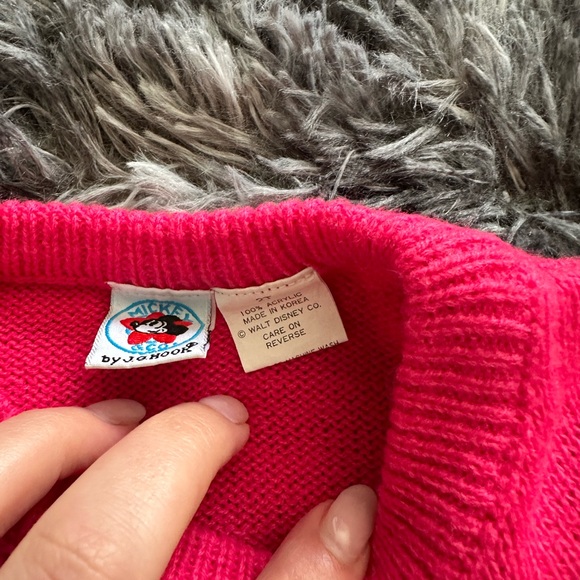 Vintage Disney sweater - Picture 4 of 5